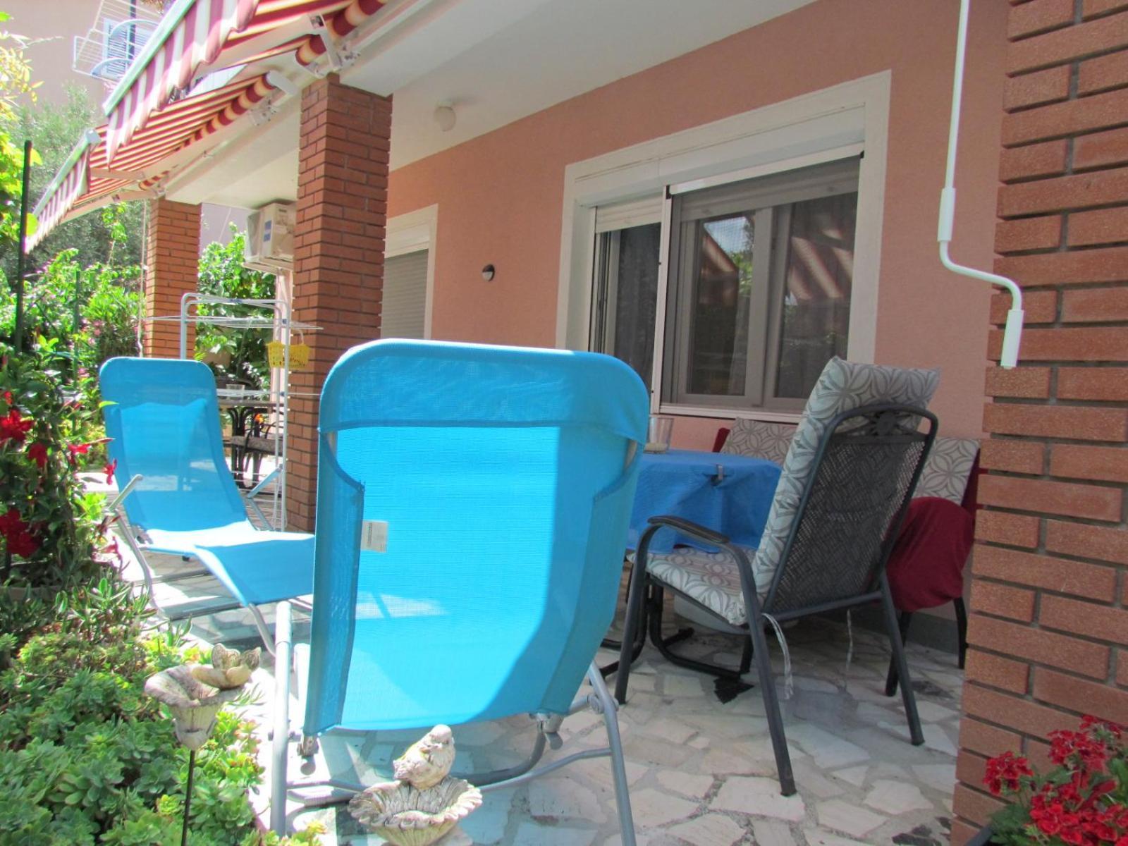 Apartments Bura & Jugo, Cres, Without Stress Exterior photo